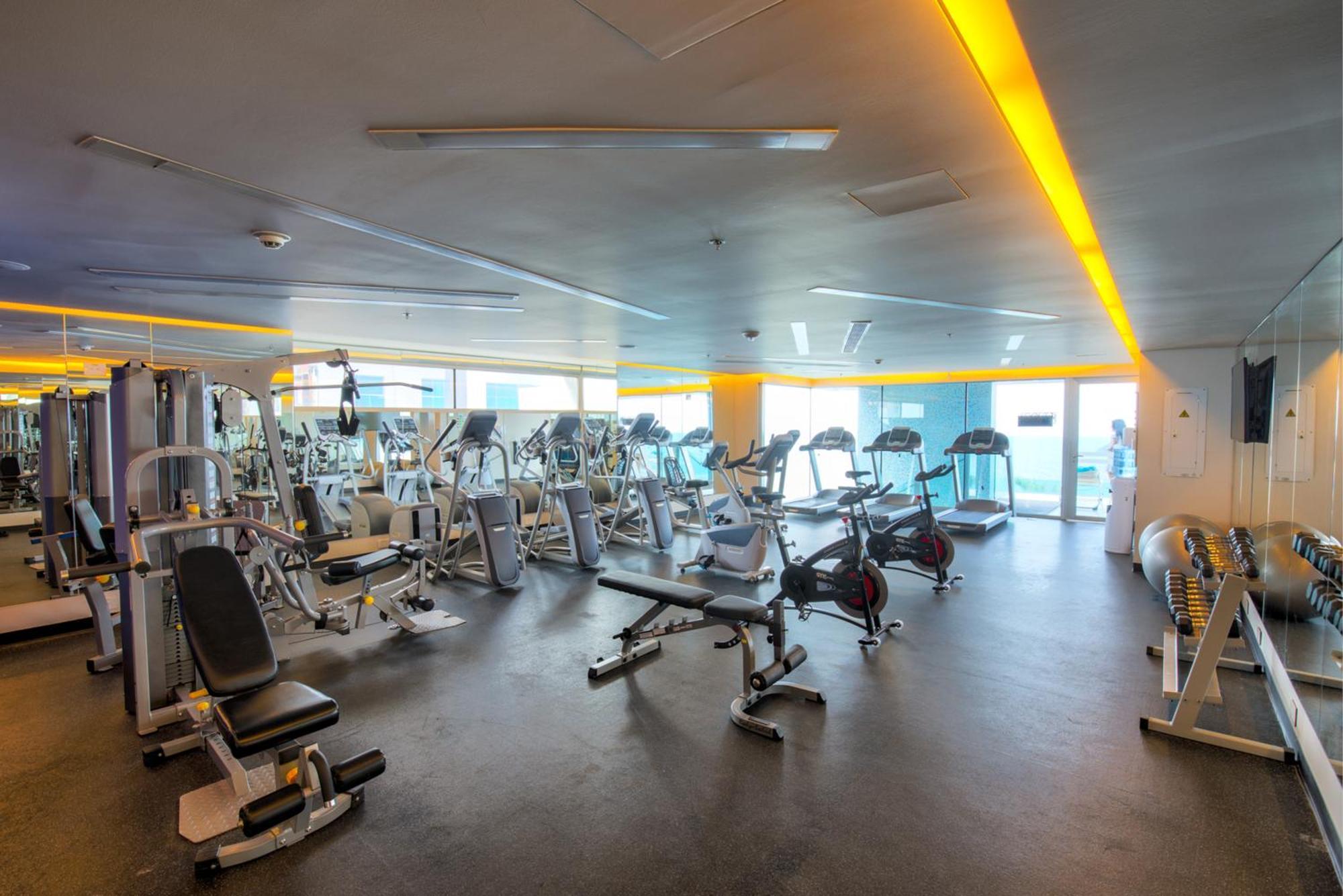 Estelar Cartagena De Indias Hotel Y Centro De Convenciones Bagian luar foto The gym at the hotel